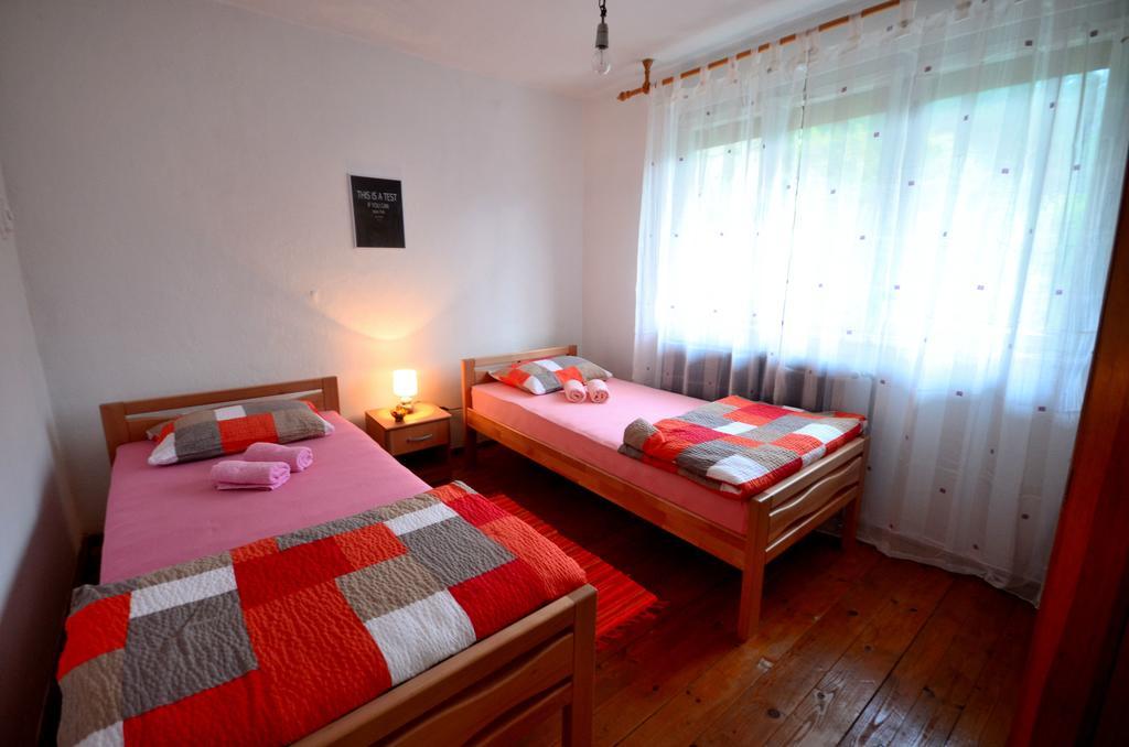 Guest House Konjic Exterior foto